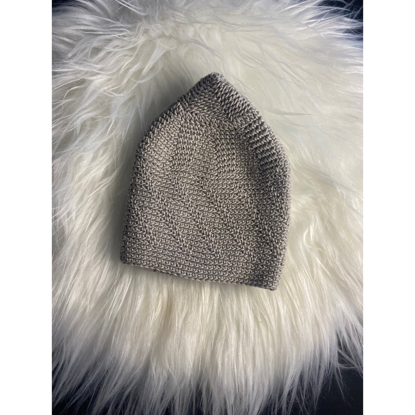 Topi - Light Grey